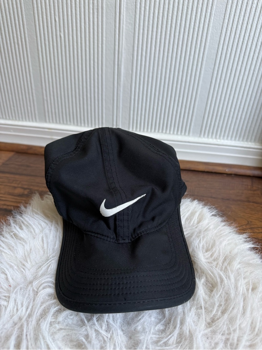 Nike Black Hat DRI FIT - Picture 4 of 5